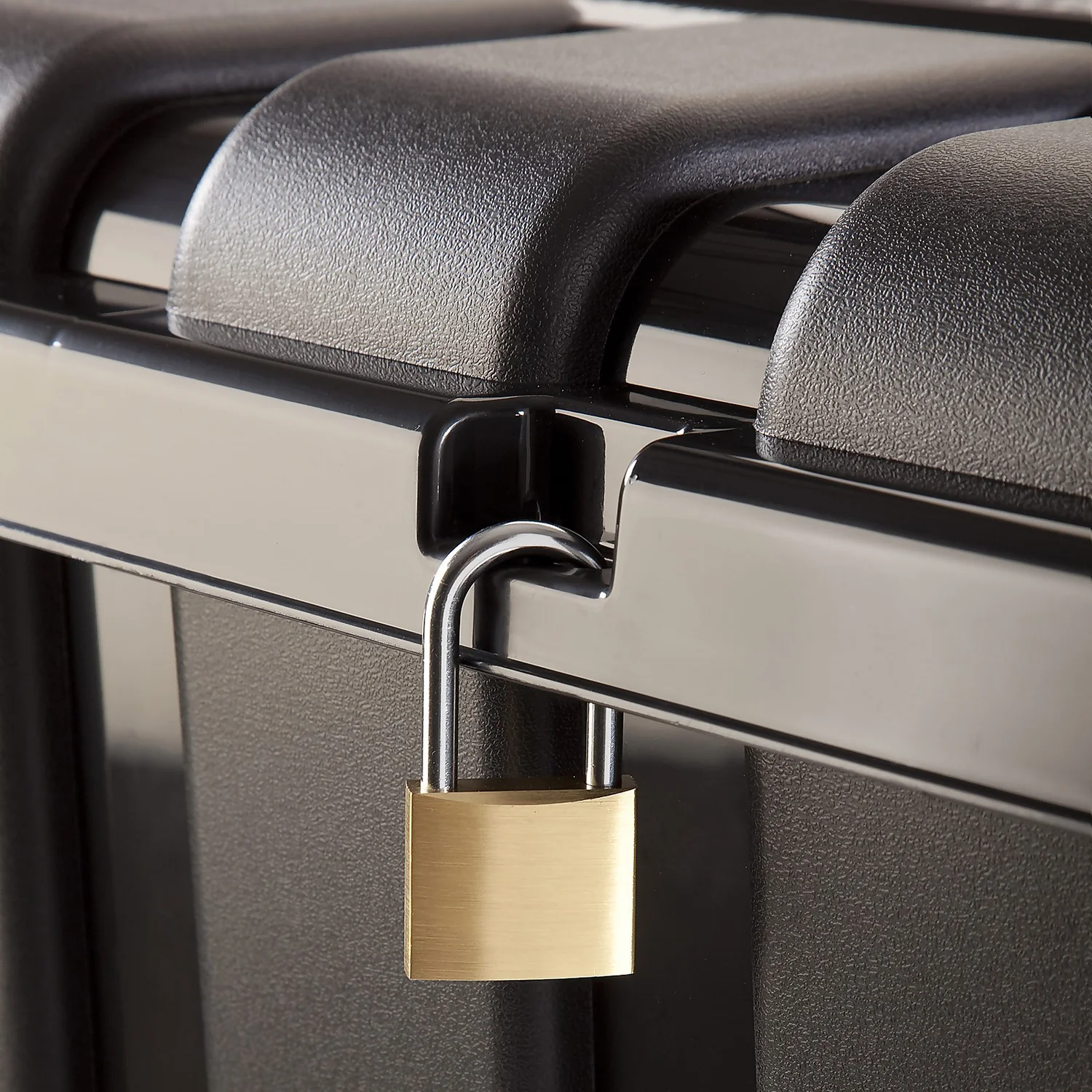 Tontarelli Heavy Duty Storage Trunk - 149L - Image 3